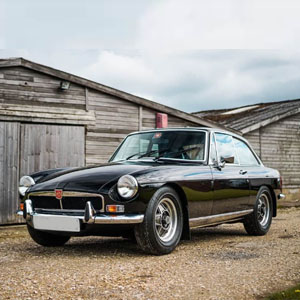 MGB GTV8